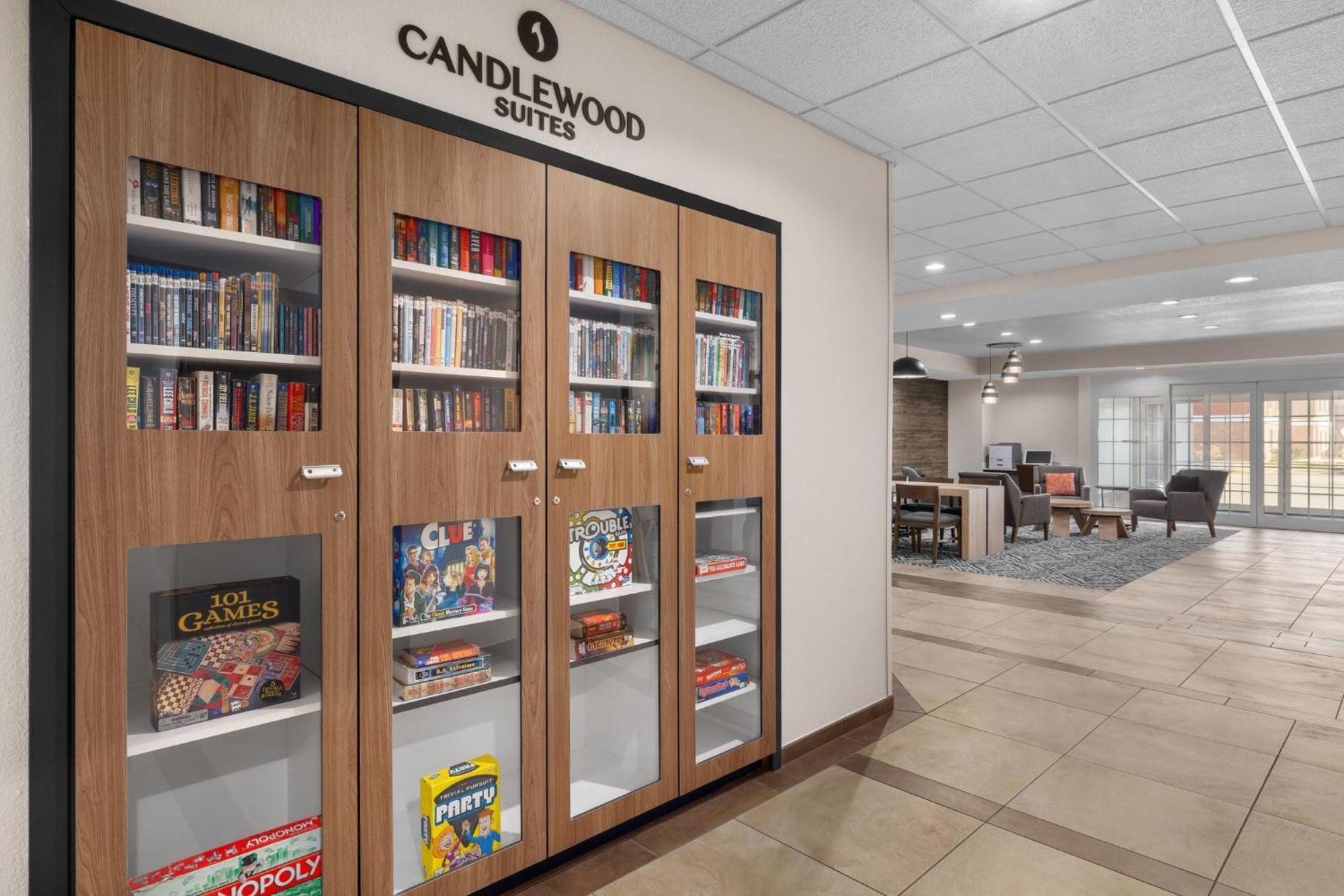Candlewood Suites Alexandria By Ihg Exterior photo