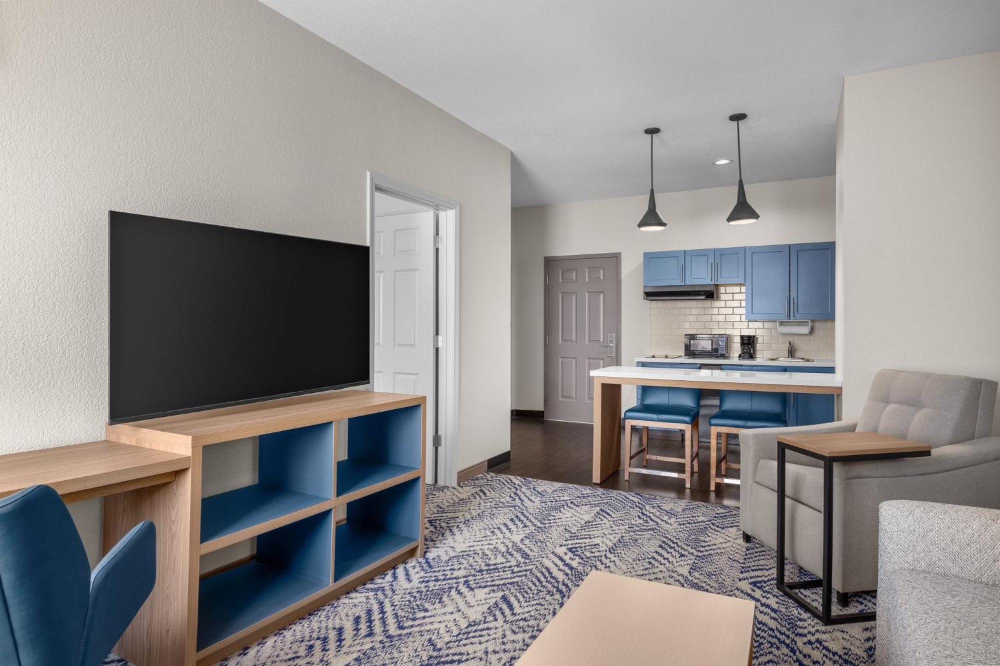 Candlewood Suites Alexandria By Ihg Exterior photo