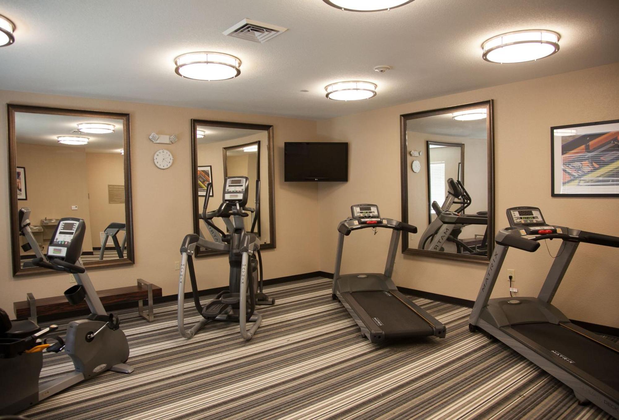 Candlewood Suites Alexandria By Ihg Exterior photo